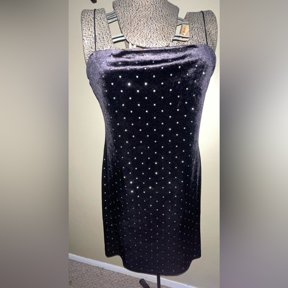 H&M Black Velvet Bedazzled Dress w Silver Beading Large - Picture 1 of 5
